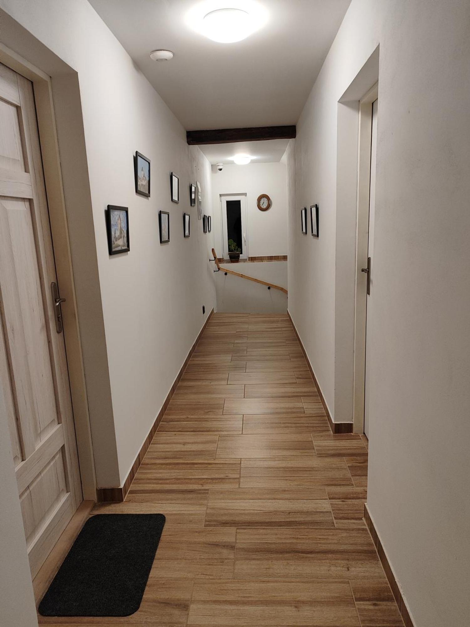 Kralovak Apartman Králŭv Dvŭr Kültér fotó